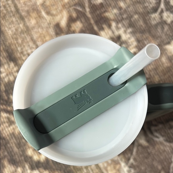 Stanley Sage Green Travel Tumbler - Picture 3 of 7